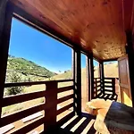 Mountain Eco Shelter 9 Funchal (Madeira)