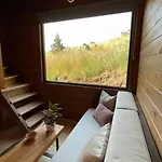 Mountain Eco Shelter 9
