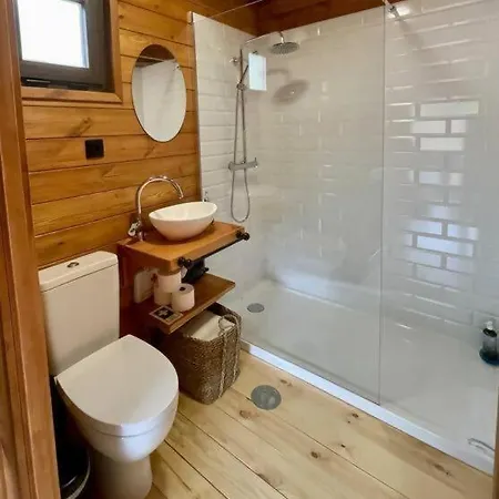 Mountain Eco Shelter 9