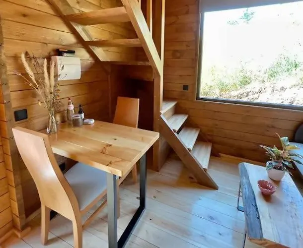 Mountain Eco Shelter 9 Οργανωμένο κάμπινγκ Φουνκάλ
